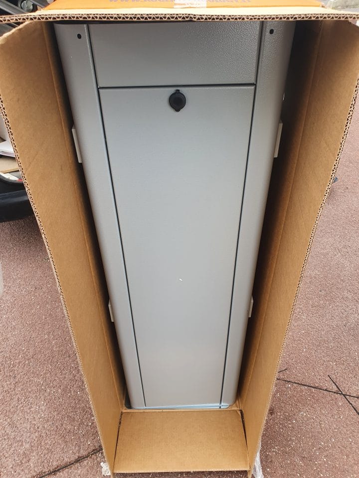 Déballage barrière parking Roger